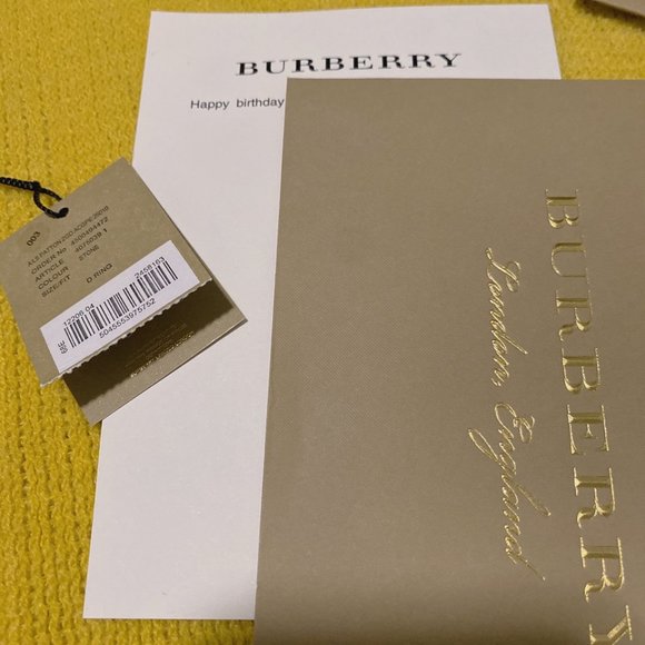 BURBERRY D-ring Leather Pouch With Coin Case - Picture 15 of 16